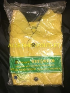 Chaqueta Edmont Wet Wear DE ALTA RESISTENCIA Lluvia y Química Sin Capucha Amarilla Pequeña NUEVA - Imagen 1 de 3