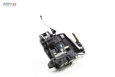 Volvo S60 2019-2023 actuador de cierre de puerta delantera derecha OEM Foto 1 de 4