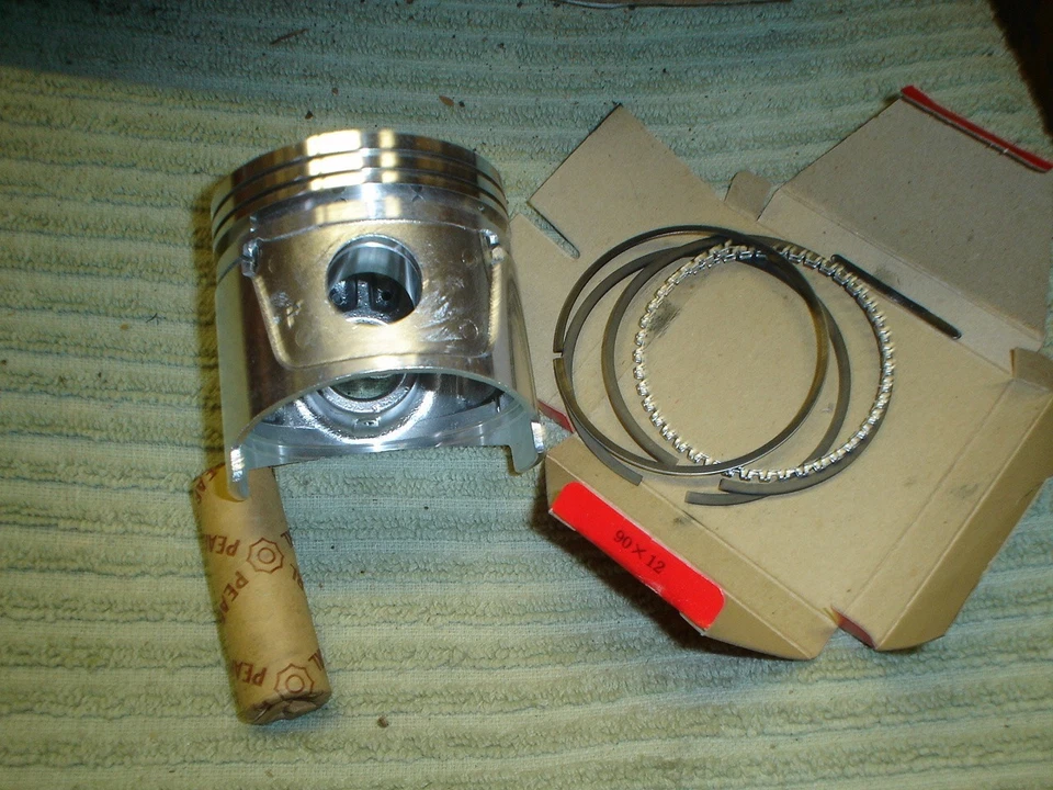 Mystery Piston .040 over size 78 mm Repco RY 603  Ford Courier or B1800 Pickup ? - Image 1 of 4