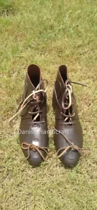 Handmade medieval boots Historical footwear replica Middle Ages leather boots - Picture 1 of 12