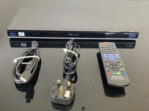 Panasonic DMP-BDT110 Full HD 3D Blu-Ray Disc Player Slim USB SD Network + Remote - Picture 1 of 20