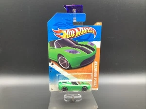 2011 Hot Wheels #67 Track Stars 2/15 TESLA ROADSTER Green w/Black Pr5 Spokes B2 - Picture 1 of 4