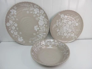 Pioneer Woman Daisy Melamin Abendessen Salatteller Müslischale Beige Neu Sie wählen - Bild 1 von 53
