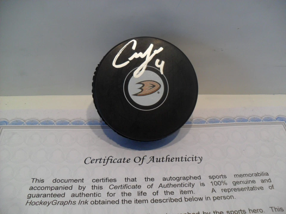Cam Fowler Autografiado Firmado Anaheim Ducks Puck Certificado de Autenticidad ¡Hermoso Autógrafo! Foto 1 de 1