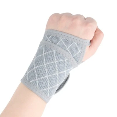 2 PCS Knitted Wristband Breathable Sports Basketball Fitness Wrist Band Brace - Image 1 of 3