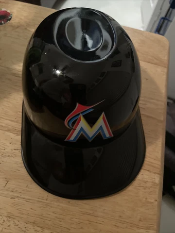 Miami Marlins MLB Mini Gumball Batting Helmet Helmet Vending Machine Cover