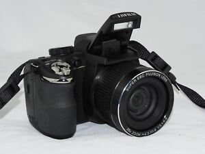 Fujifilm FinePix S3300 14mp