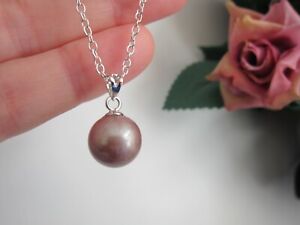 Collier pendentif perle ronde naturelle mer du Sud violet sur chaîne argent AAA+
