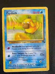 Psyduck 53/62 - Fossil (1999-2000) rare Australian 3rd print red pack - HP - Picture 1 of 2