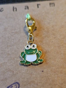 CLIP ON CHARM GRÜNER FROSCH EMAILLE GOLDFARBEN ARMBAND SCHLÜSSELRING TASCHE REISSVERSCHLUSS GELDBÖRSE - Bild 1 von 6