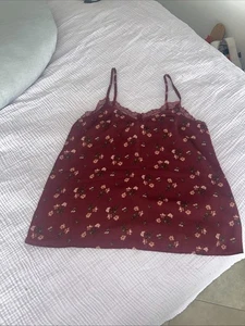 Hollister Burgundy Floral cami top Size S With Lace Details - Picture 1 of 7