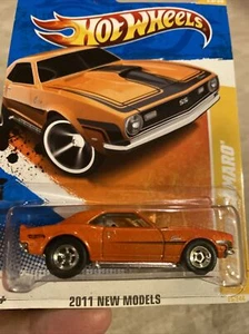 HOT WHEELS Chevy Chevrolet 1968 COPO CAMARO naranja personalizado pilotos reales '11 modelos - Imagen 1 de 10