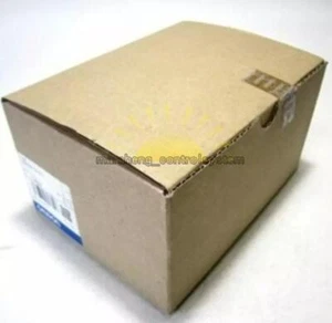 1PCS NEW Omron servo driver R88D-GP04H - Picture 1 of 1