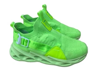 VIBRANT GREEN FASHION SPORT SLIP ON COMFY SNEAKER SHOES SIZE 40 - Picture 1 of 5