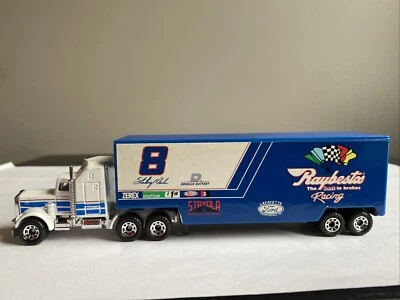 Matchbox Transporters Nascar 1/87 diecast #8 Raybestos Sterling Marlin 1981 - Image 1 of 4