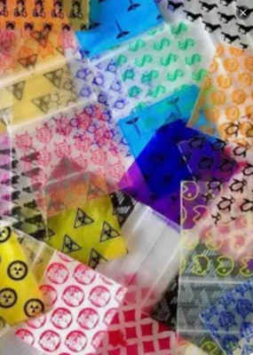 DIME BAG BONANZA -  300 BAGGIES!  1.5" x 1.5" PREMIUM PATTERN MIX  25+ STYLES!! - Image 1 of 4