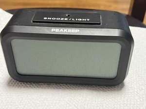 Peakeep Night Light Digital Alarm Clock Battery Operated with Indoor Temp Black - Picture 1 of 5