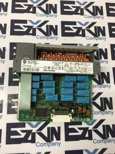 Modulo di uscita Allen Bradley 1746-OW16 SER.C - Foto 1 di 5