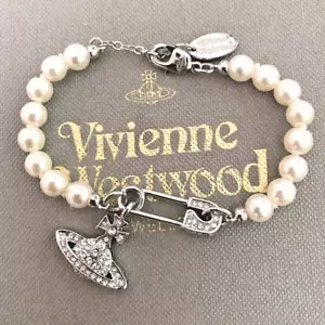 Vivienne Westwood White Pearl Safety Pin Clip Charm Silver Bracelet - Picture 1 of 4