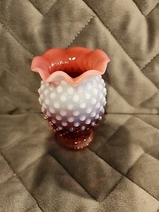 Kleine Vase Vintage rot rosa und weiß Fenton - Bild 1 von 4