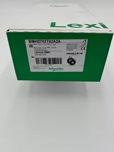 Schneider Electric Servo Motor BMH0702T02A2A, Brand NEW, original box! - Picture 1 of 2