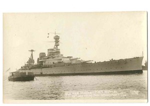 HMS REPULSE - ROYAL NAVY BATTLECRUISER  - 2 CARDS                              