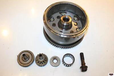 2007 Honda Shadow VLX 600 estator magneto gerador volante rotor 31110-MZ8-H01 - Imagem 1 de 4