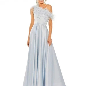 New | Mac DUGGAL 11684 Feather Lined One Shoulder Gown 8 - Picture 1 of 10