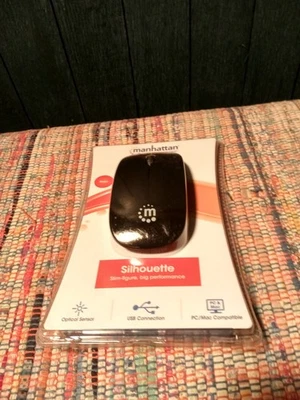 Black Manhattan Silhouette Wired Optical Mouse. New And Sealed. Large stock. - Image 1 of 3