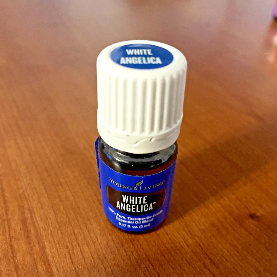 Aceites esenciales Young Living BLANCO ANGÉLICA - Botella nueva Foto 1 de 1