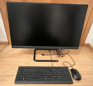 Lenovo All-In-One PC - 24 Zoll - Bild 1 von 7