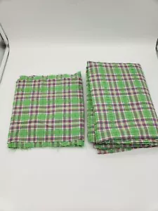 "Vintage grün & rosa kariert Seersucker Stoff 62"" breit x 87"" lang & 2 Streifen 9"" x 68" - Bild 1 von 4