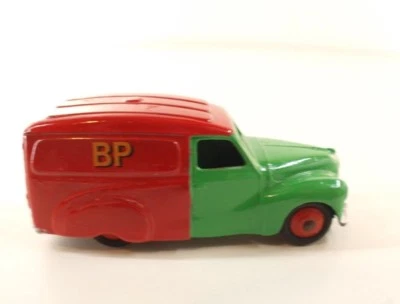 Dinky Toys GB N° 470 Furgone Austin SHELL Riverniciato - Immagine 1 di 4