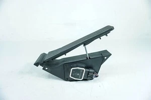 Pedal acelerador de gas 14-16 Mercedes E350 W212 OEM A 451 300 00 5087 - Imagen 1 de 19