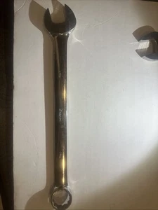 Snap-on 1-5/8” 12-Point Flank Drive Combination Wrench - Picture 1 of 12