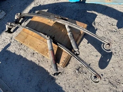 USED 2000 C3500HD PAIR Front Leaf Springs 2 LEAF 91-02 CHEVROLET I BEAM  29031 - Image 1 of 4