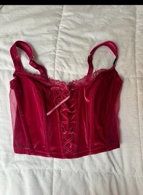 Sujetador corsé Top Victorias Secret Dream Angels copa DD rosa terciopelo con cordones Foto 1 de 4