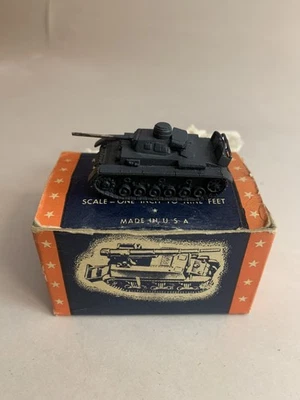 Authenticast Comet ID Model German Panza 111 w/ Box Barclay Manoil Toy Soldiers - Image 1 of 4