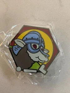 Settlers of CATAN Sheep Knight Exclusive Collectible Enamel Pin Gen Con 2022 NEW - Picture 1 of 2