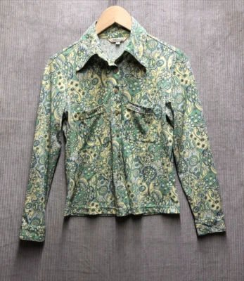 Camisa Guess Jeans para mujer con botones talla pequeña floral cachemira hippie Foto 1 de 4