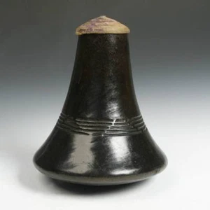 VINTAGE GESCHNITZTES HOLZ MILCHGEFÄSS HIMA / NYANKOLE VOLK ZENTRALAFRIKA 20. JH. - Bild 1 von 4