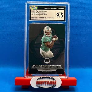 Tyreek Hill 2023 Panini Mosaic Epic Performers #EP-TH CGC 9.5 - Foto 1 di 4
