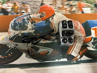 2016-2018 Harley Davidson Road Street Glide CVO Right Backlit Switch Pak Chrome - Image 1 of 4