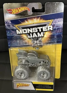 Hot Wheels Monster Jam Dragon 1:64 25th Anniversary Silver Collection 2017 RARE - Picture 1 of 5