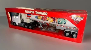 Chevron Cars TRAVIS TANKER Sammler Spielzeugauto 2005 OVP NEU - Bild 1 von 24