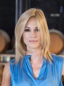 Ava Wig by Envy, All Colors, Long Layered Lace Front Wig - Picture 1 of 39