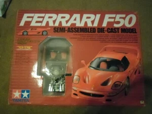 TAMIYA FERRARI F50 RED SEMI ASSEMBLED DISPLAY MODEL 1:12 NEW - Picture 1 of 3