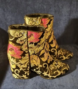 Stivaletti neri Taye Jacqard floreali ricamati Sam Edelman taglia 7 - Foto 1 di 16