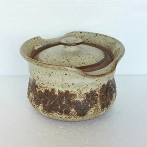 Vintage Mid Century Modern Art Studio Pottery Bowl w Lid Embossed Flowers Signed - Picture 1 of 11