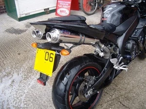 Yamaha YZF1000 R1 04-06 Stainless oval single outlet Road Legal Exhaust Cans - Picture 1 of 7